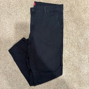 Men’s Levi Pants